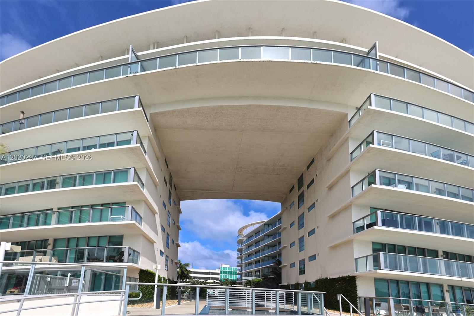 AMD PL OF 2ND OCEAN FRONT - Residential Lease
