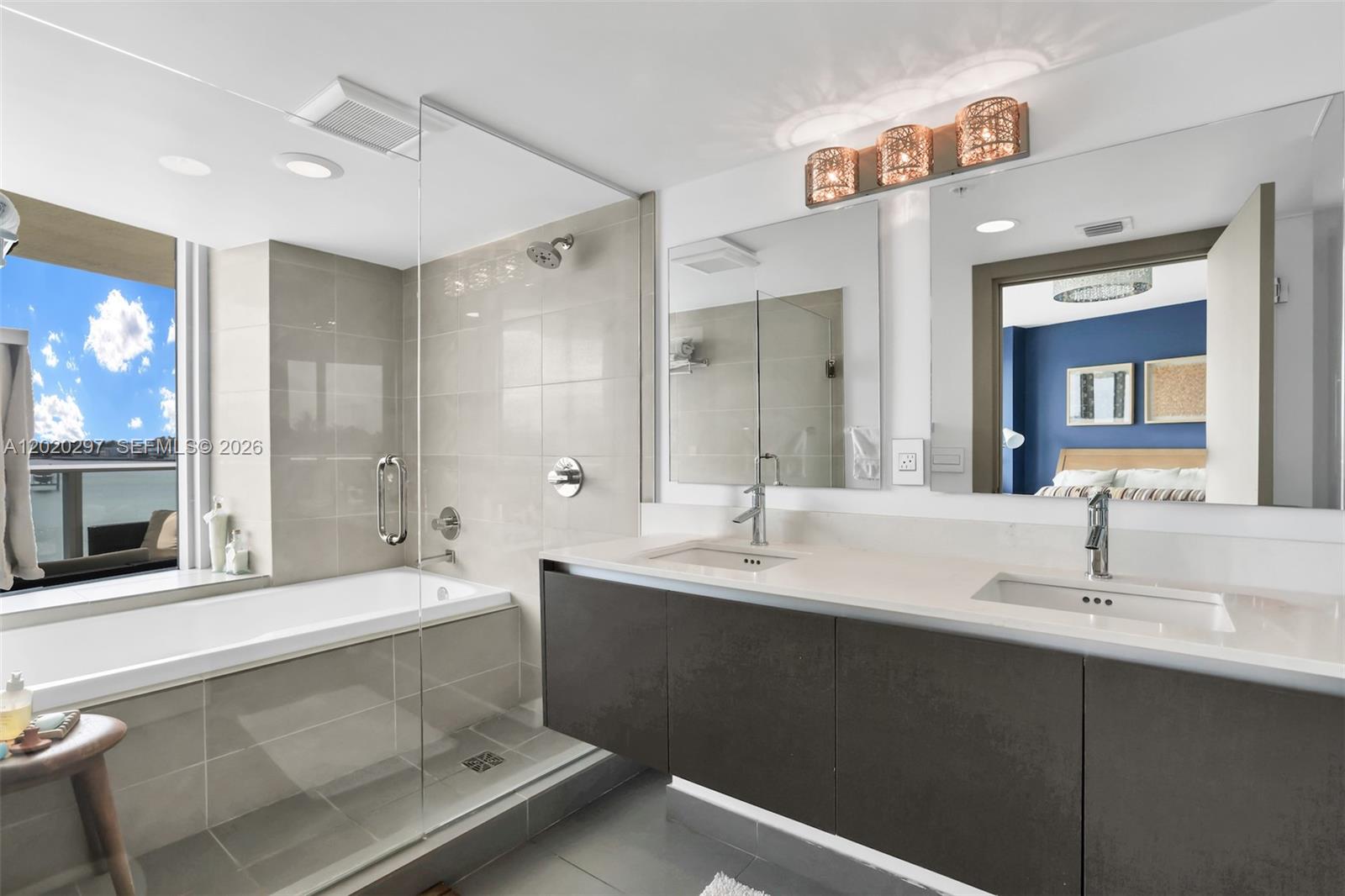 AMD PL OF 2ND OCEAN FRONT - Residential Lease