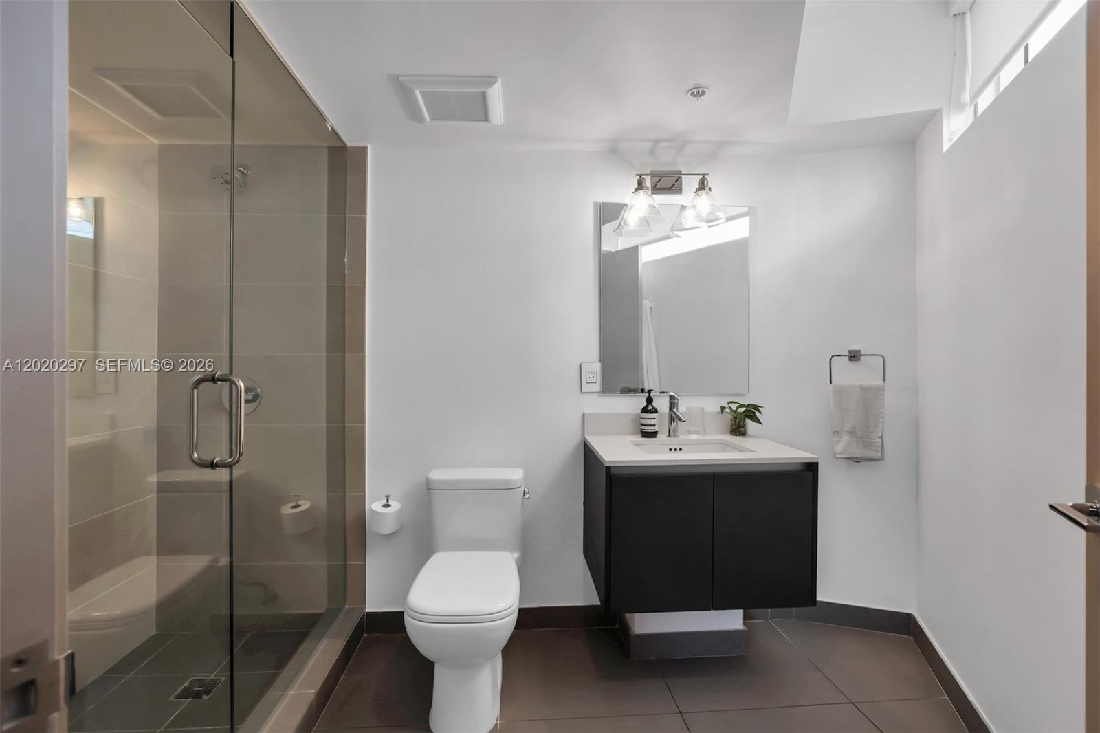 AMD PL OF 2ND OCEAN FRONT - Residential Lease