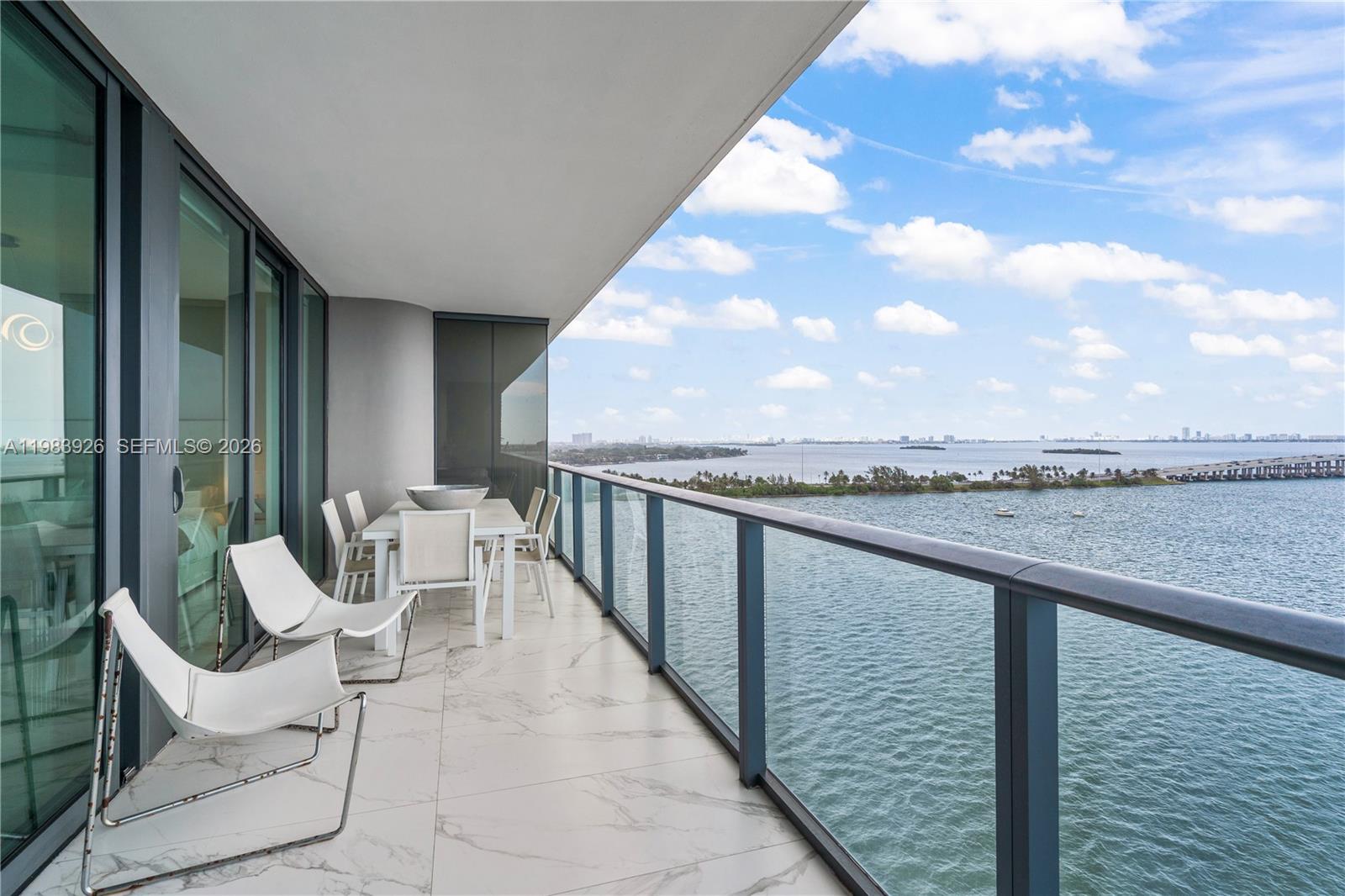 ONE PARAISO CONDO - Residential