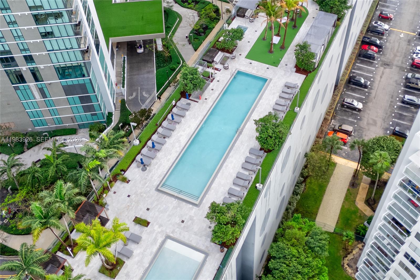 ONE PARAISO CONDO - Residential