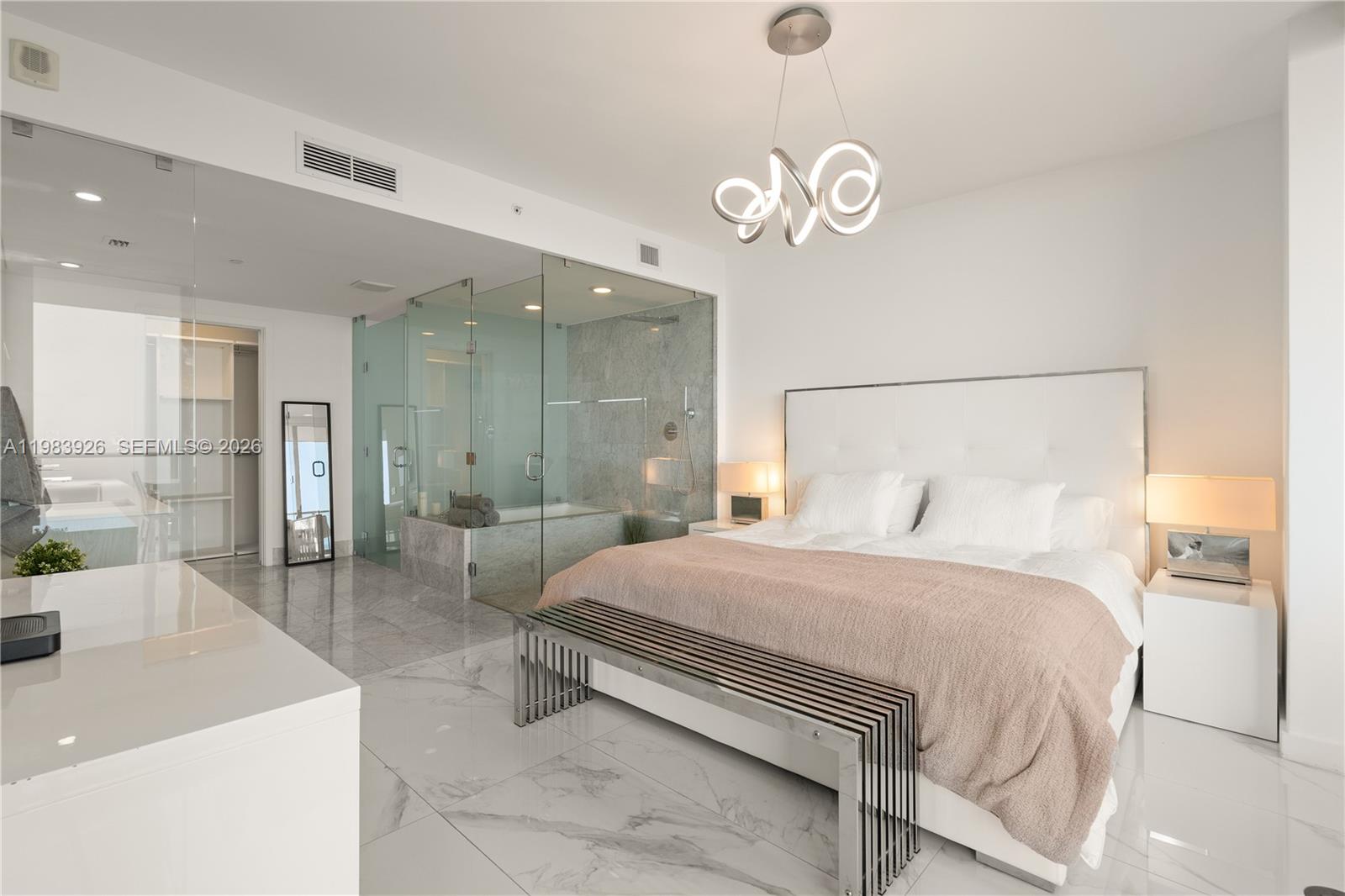 ONE PARAISO CONDO - Residential