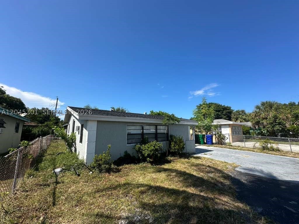 3021 NW 7th Ct, Fort Lauderdale FL 33311