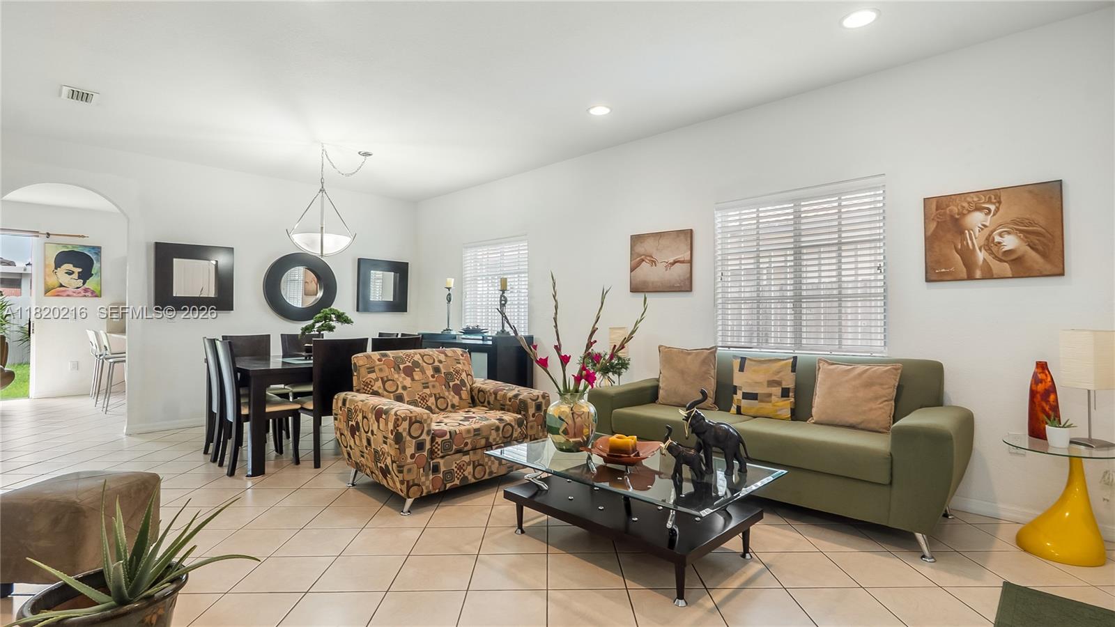 ROYALTON SUB - Residential