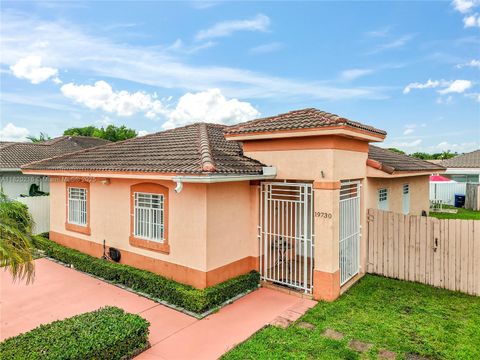 19730 NW 78th Path Hialeah FL 33015