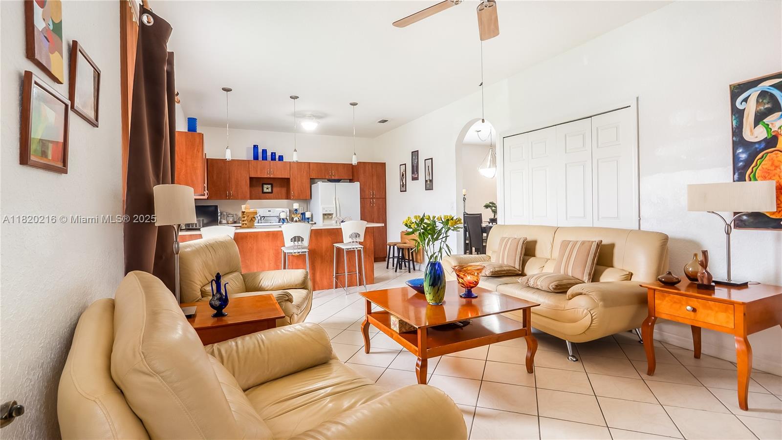 ROYALTON SUB - Residential