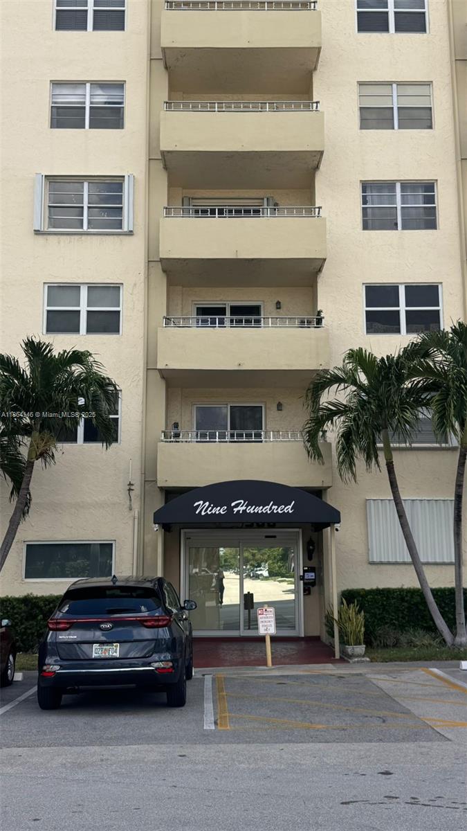 VICTORIA PARK TOWER CONDO - Residential Lease