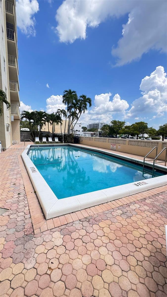 VICTORIA PARK TOWER CONDO - Residential Lease