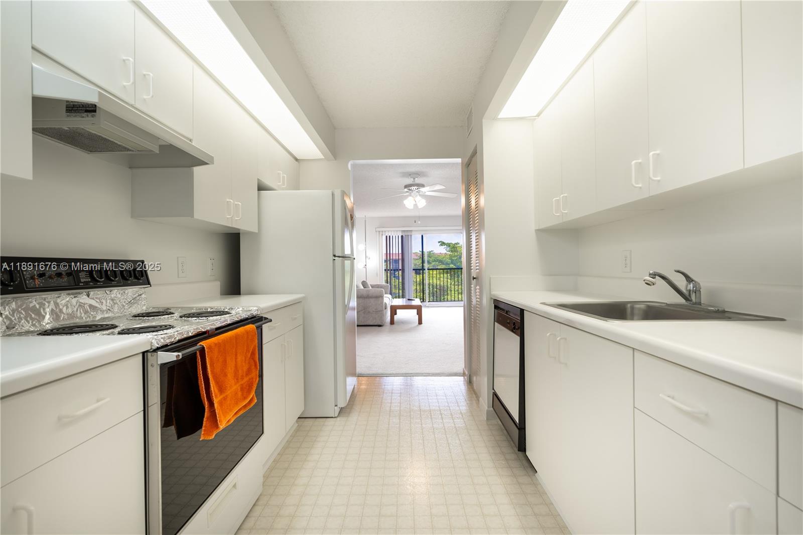 PLYMOUTH AT CENTURY VILLA - Residential Lease