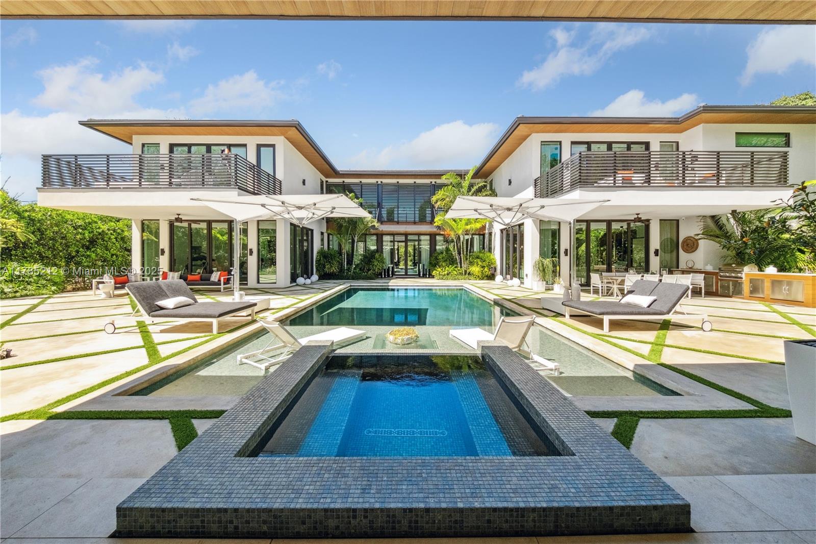 8825 Sw 64th Ct, Pinecrest, Miami-Dade County, Florida - 8 Bedrooms  
10 Bathrooms - 