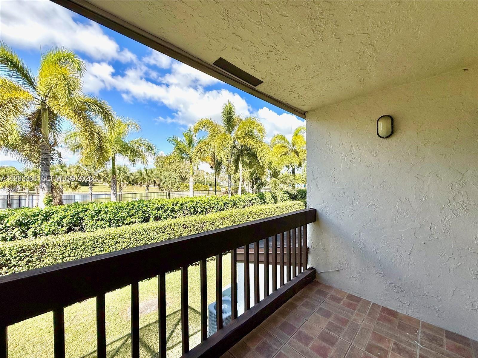 10060 NW 41st St 55-5