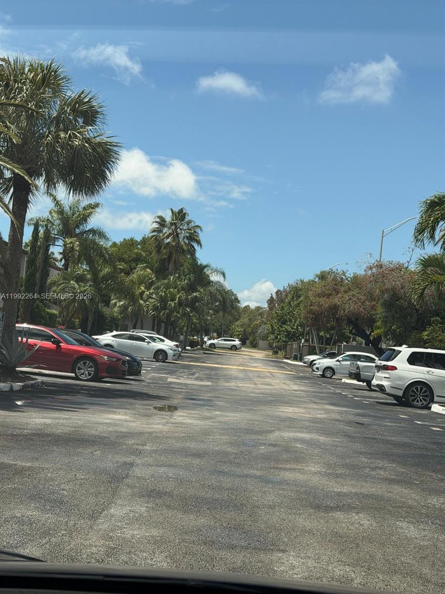 VILLAS OF AMBERWOOD CONDO - Residential