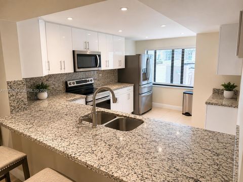 Photo of 10060 NW 41st St #55-5, Doral, FL 33178 (MLS # A11992264)