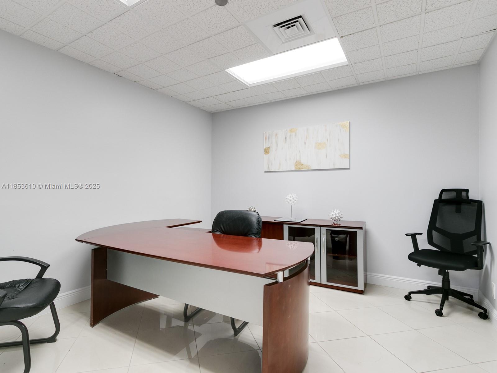 2801 Greene St Suite 1