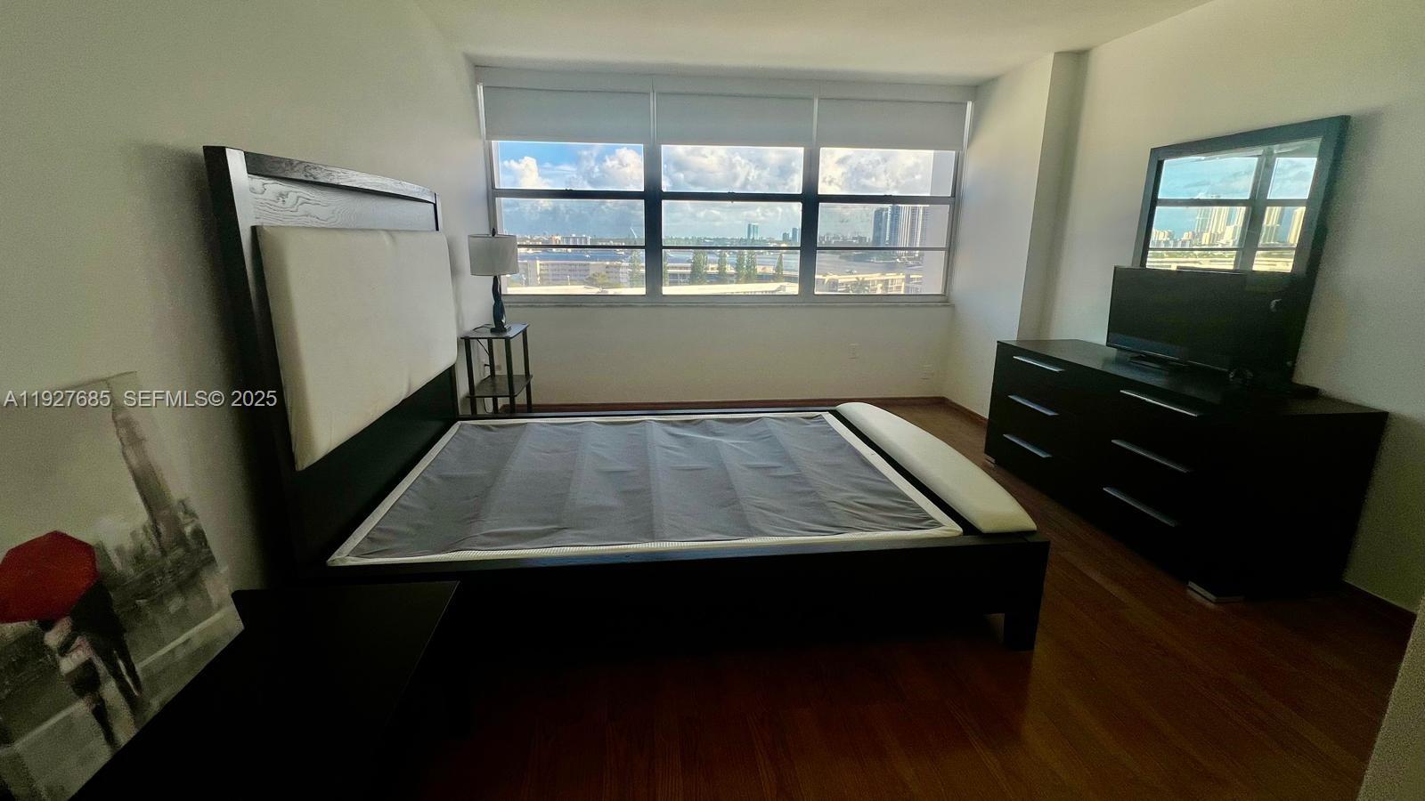 DEL PRADO MARINA - Residential Lease