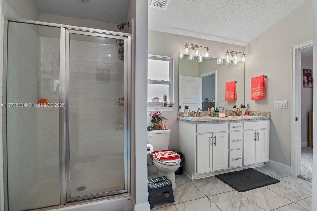 WATERSTONE PHASE THREE - Residential