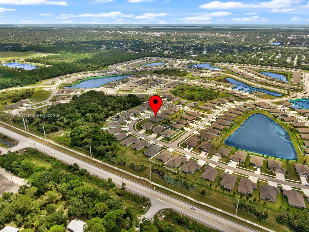 WATERSTONE PHASE THREE - Residential