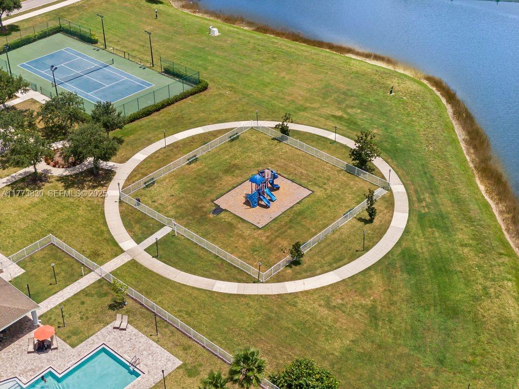 WATERSTONE PHASE THREE - Residential