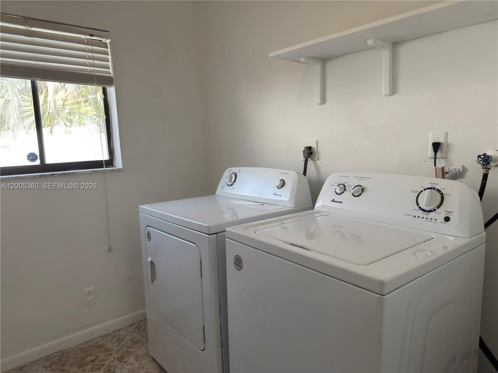 NEW ORLEANS LAKESITES - Residential Lease