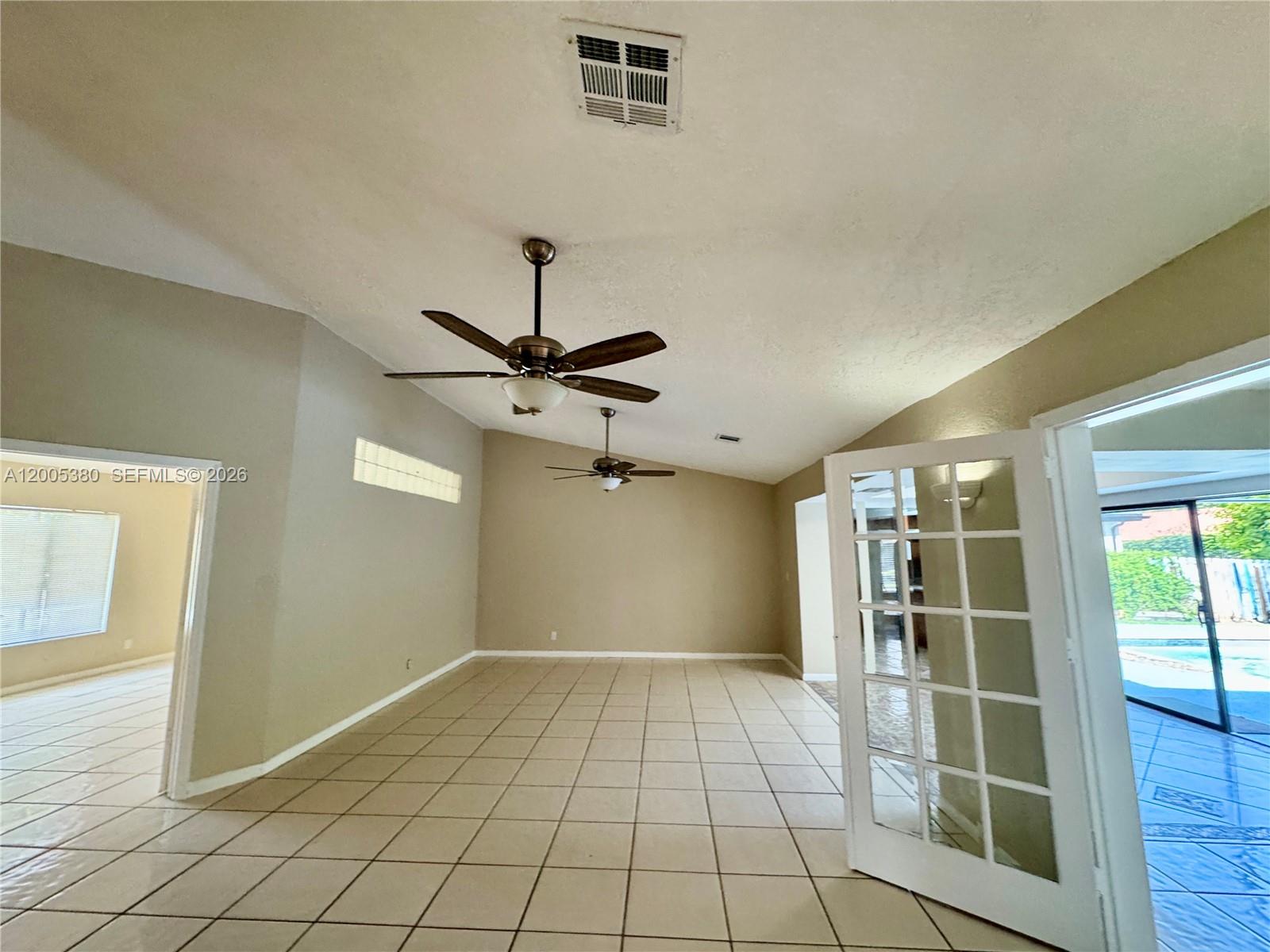 NEW ORLEANS LAKESITES - Residential Lease