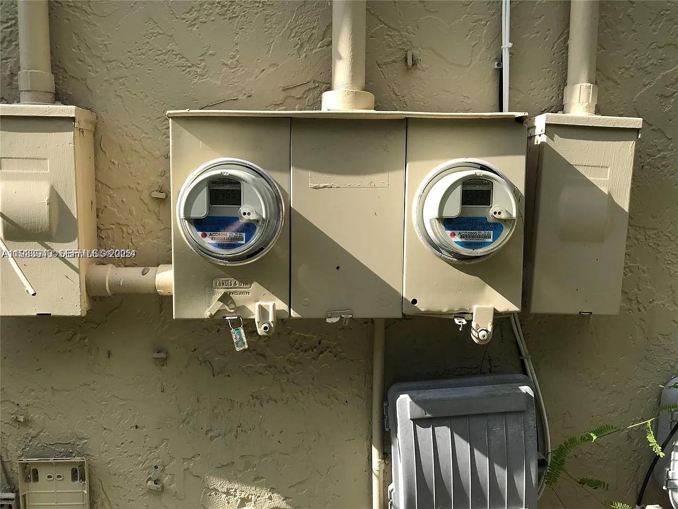 WASHINGTON PARK FOURTH AD - Residential Income