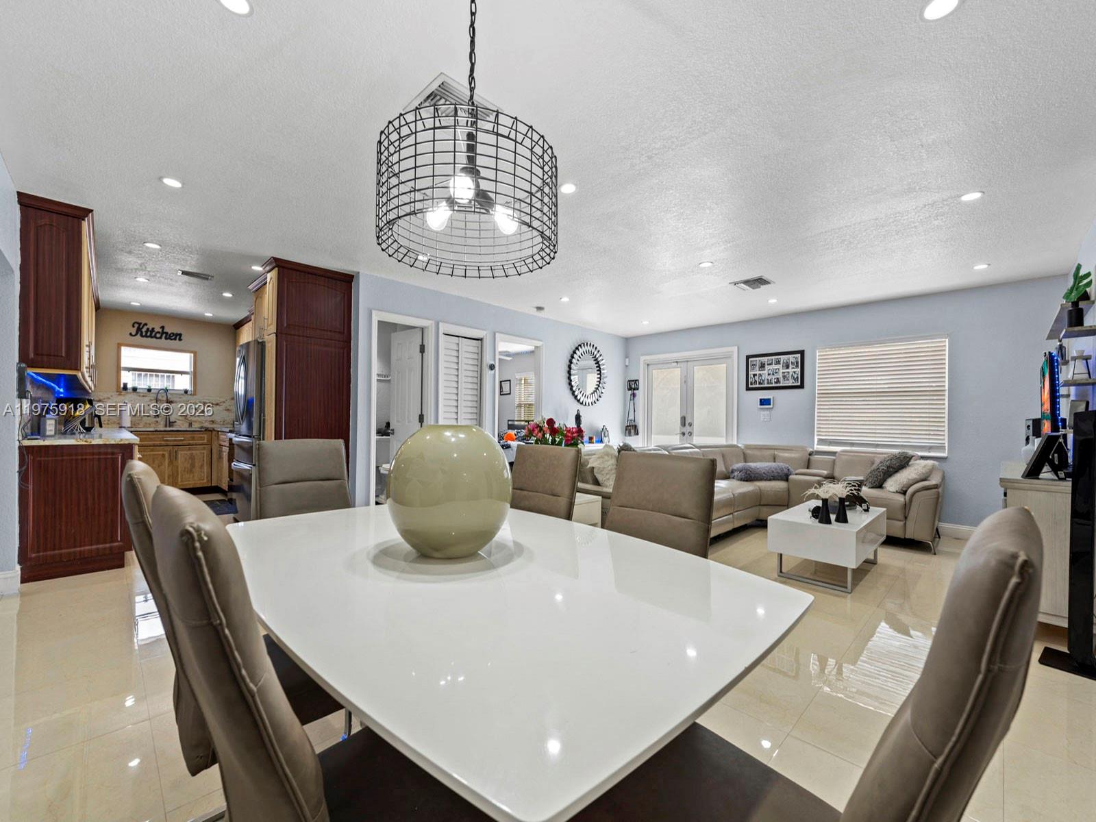 MENAMAR SOUTH - Residential