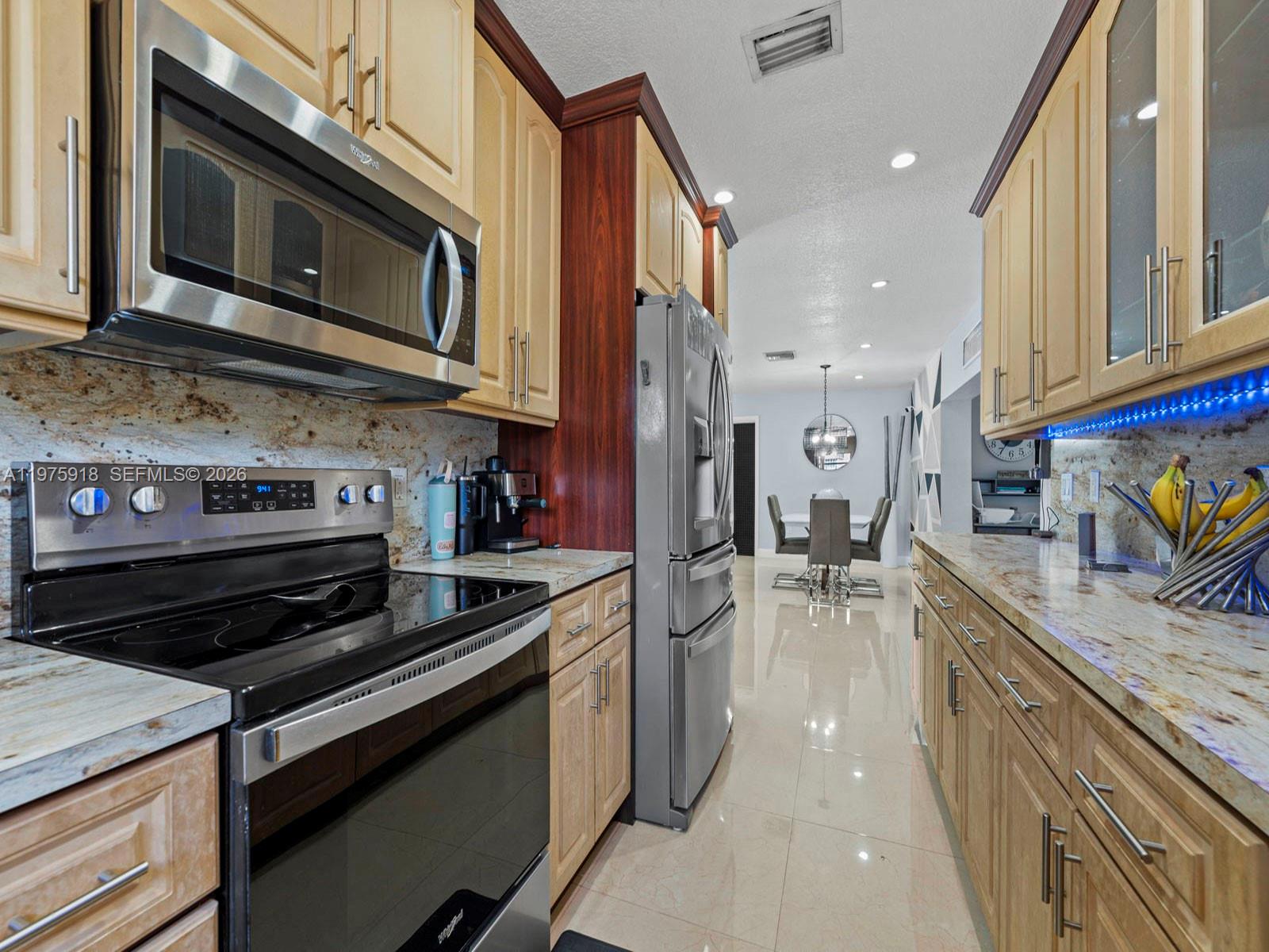 MENAMAR SOUTH - Residential