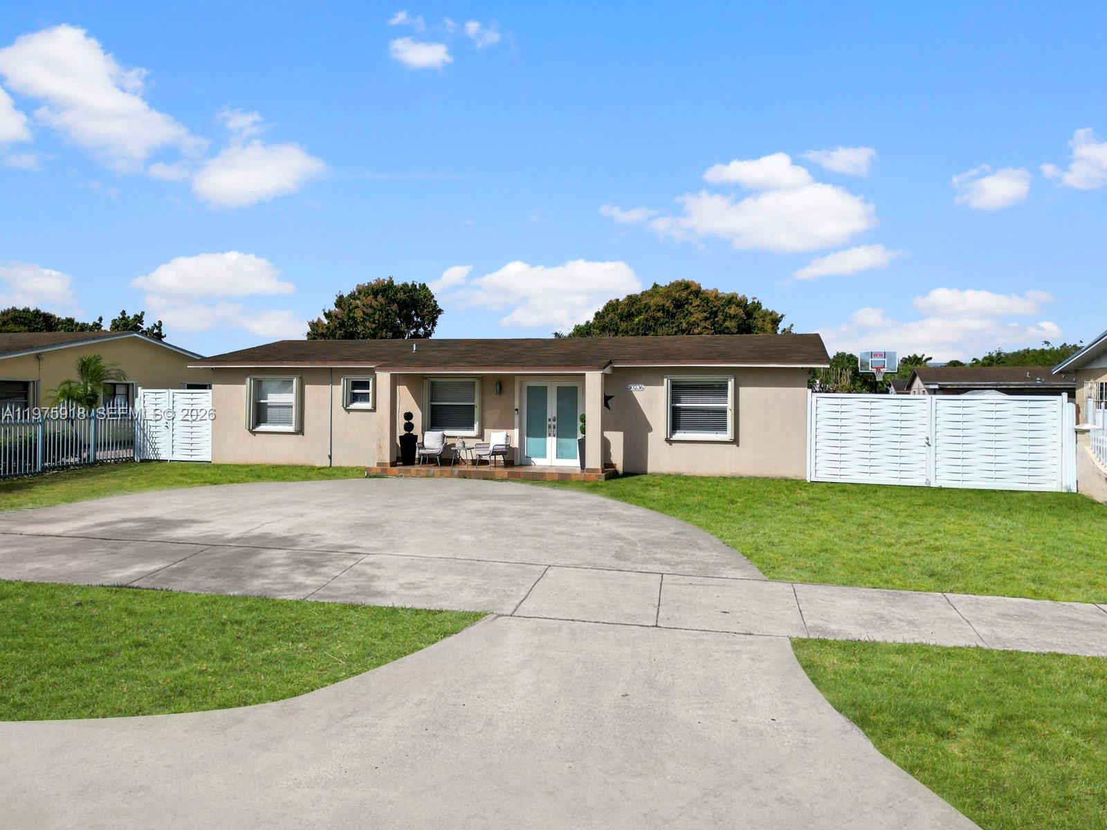 MENAMAR SOUTH - Residential