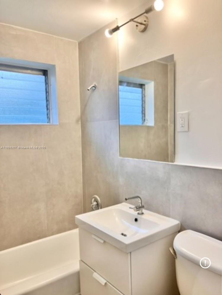 NEW SILVER CREST - Residential Lease