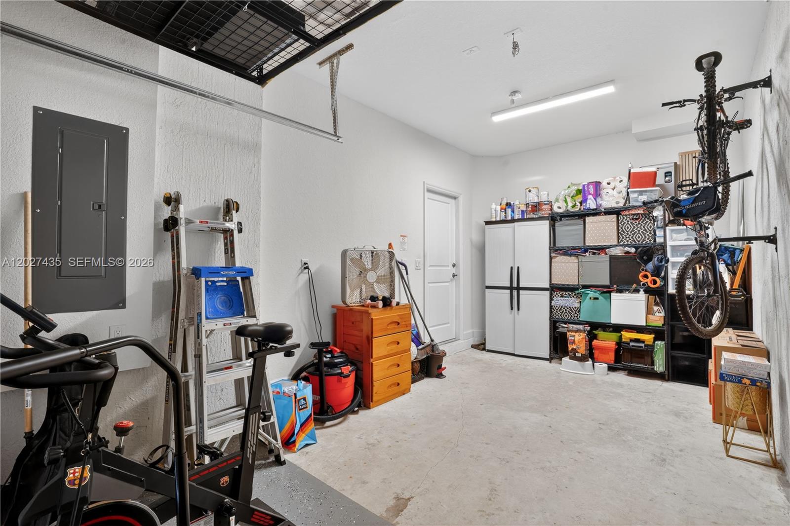 GOLF PARK SEC 1 - Residential