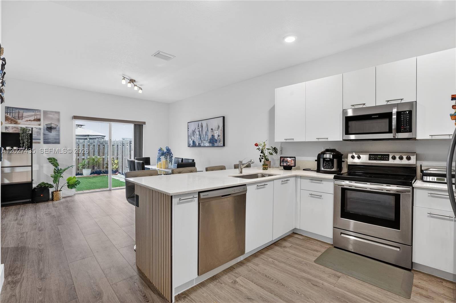 GOLF PARK SEC 1 - Residential