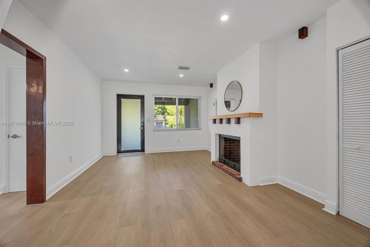 211 SW 22nd Rd