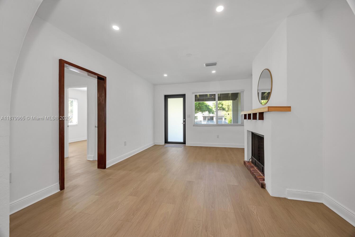 211 SW 22nd Rd