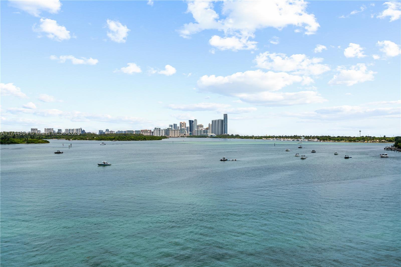 Onda Residences - Residential