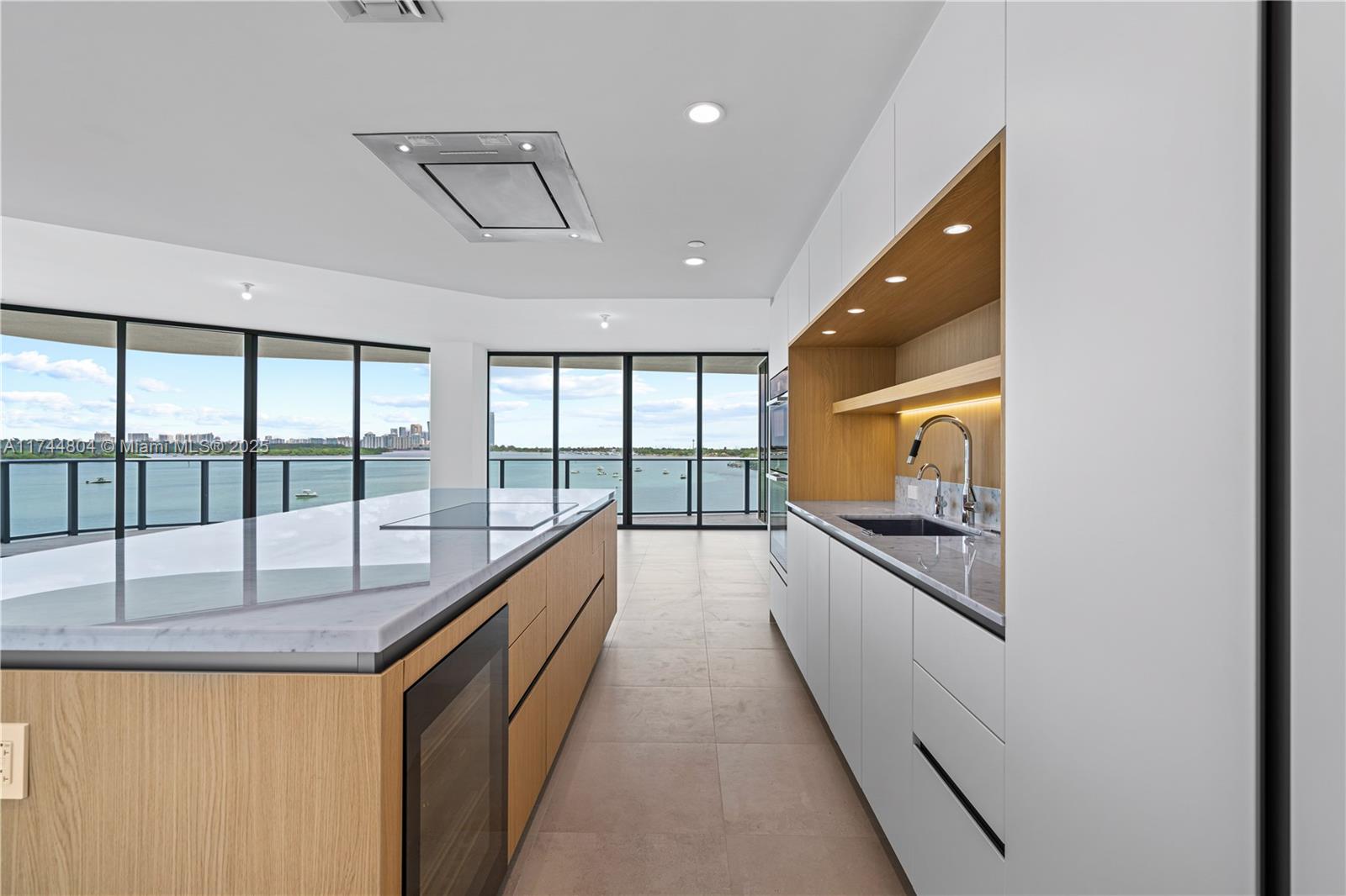 Onda Residences - Residential