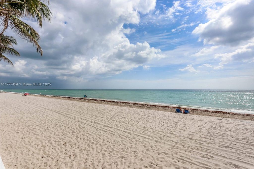 Photo of 3001 S Ocean Dr #539, Hollywood, FL 33019 (MLS # A11777424)