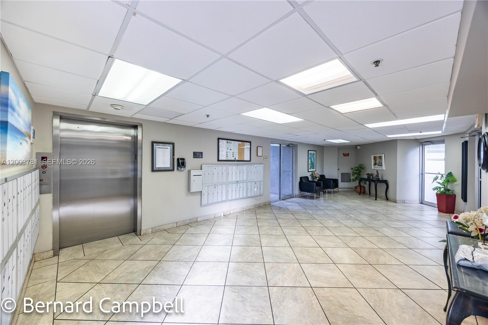 18TH HOLE AT INVERRARY CO - Residential