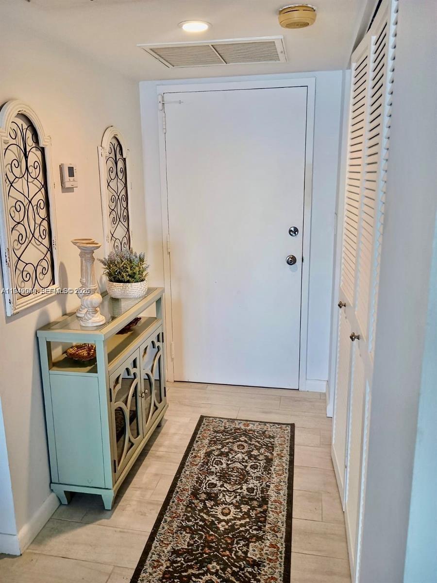 11111 Biscayne Blvd 16C