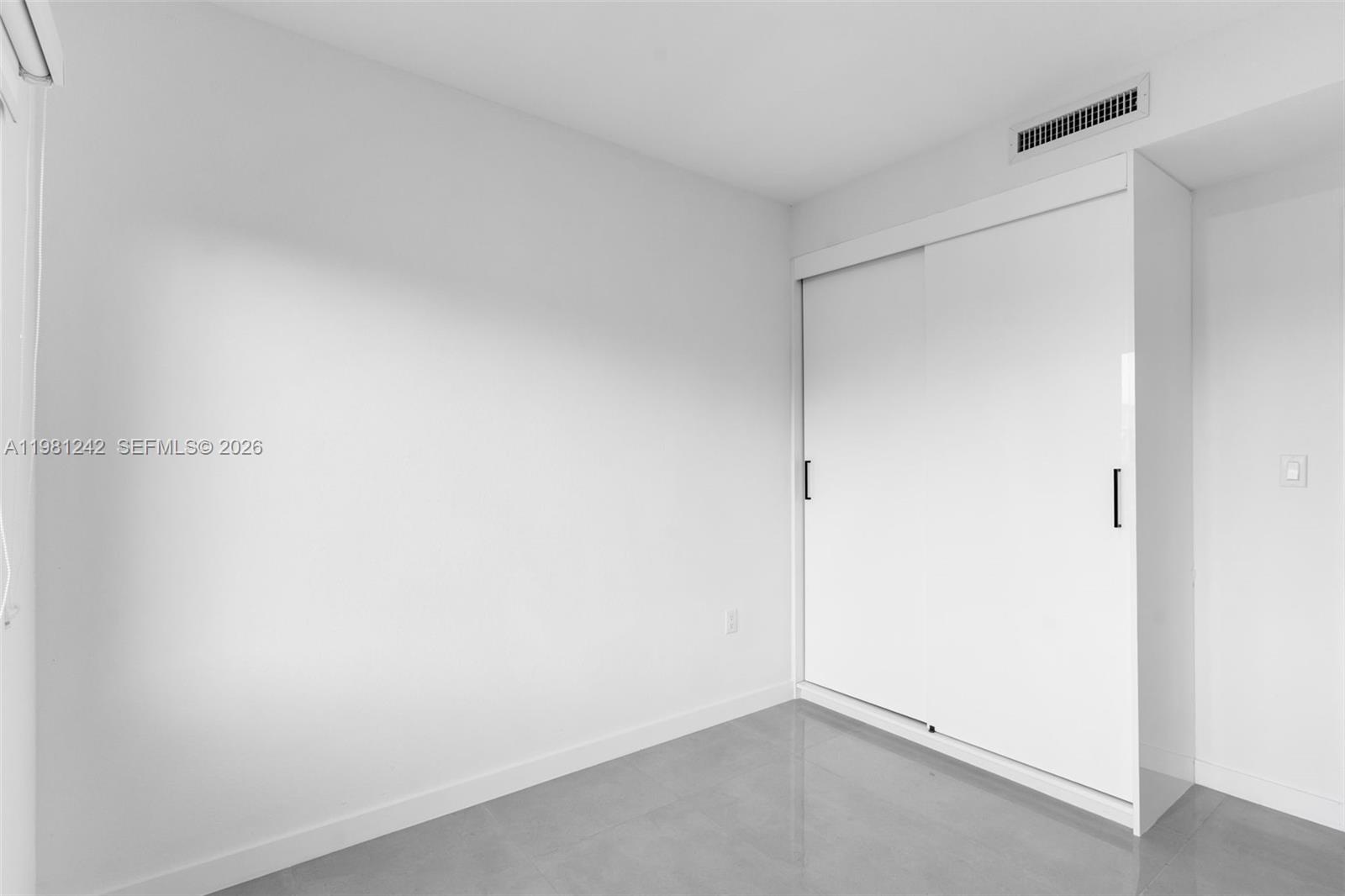 GRANDVILLE PLACE - Residential Lease