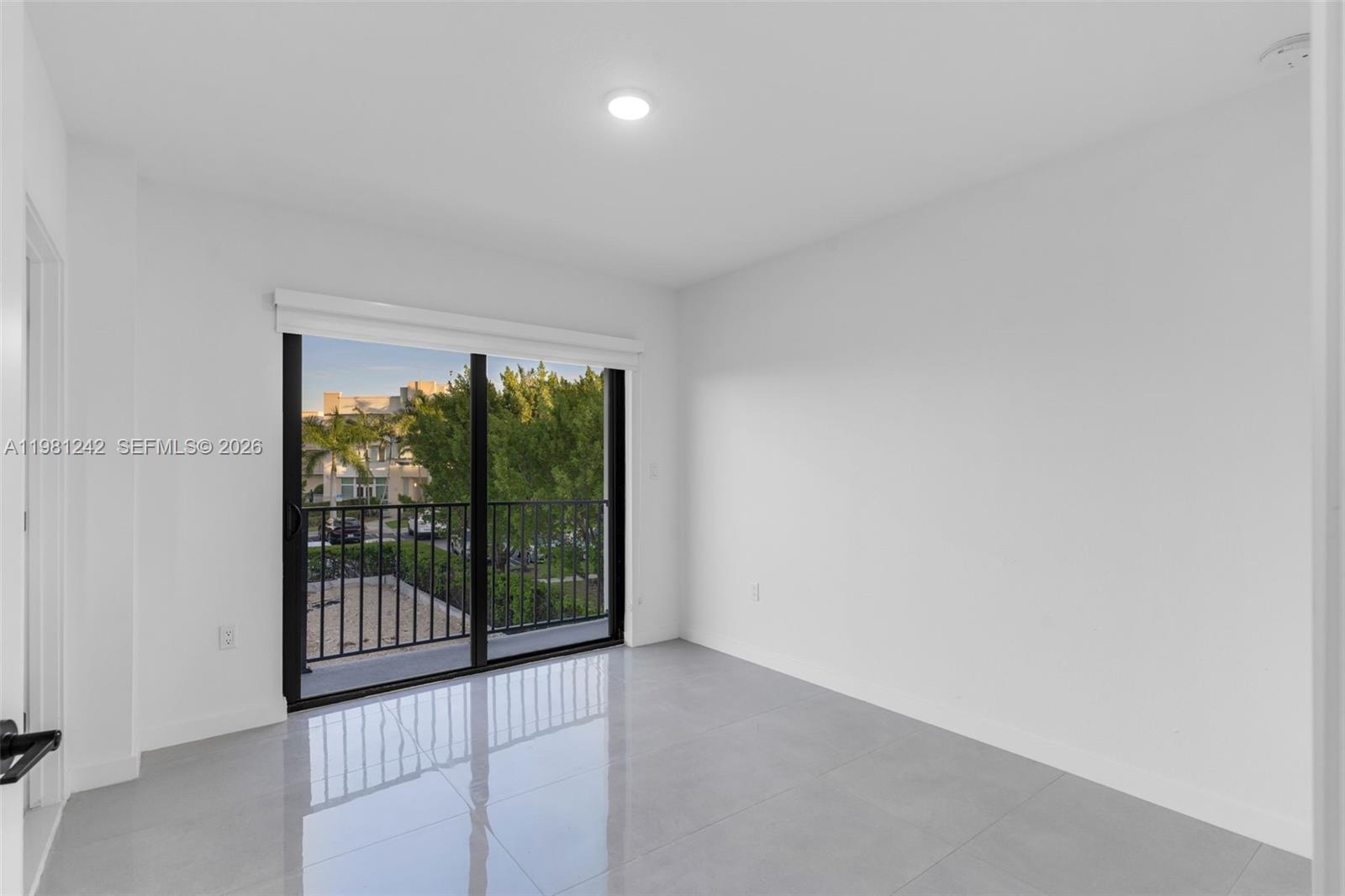 GRANDVILLE PLACE - Residential Lease