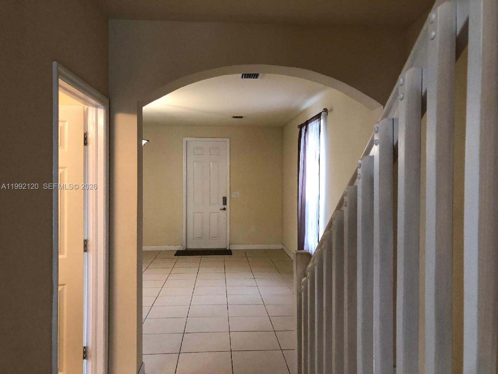 KENDALL COMMONS RESIDENTI - Residential Lease