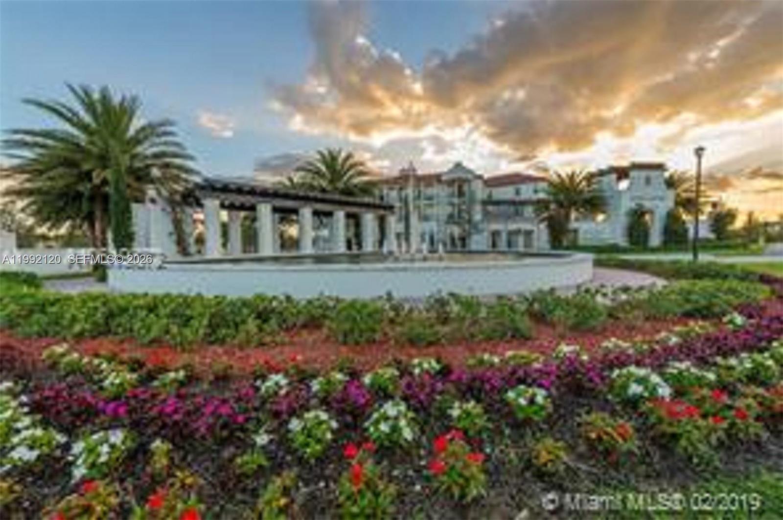 KENDALL COMMONS RESIDENTI - Residential Lease