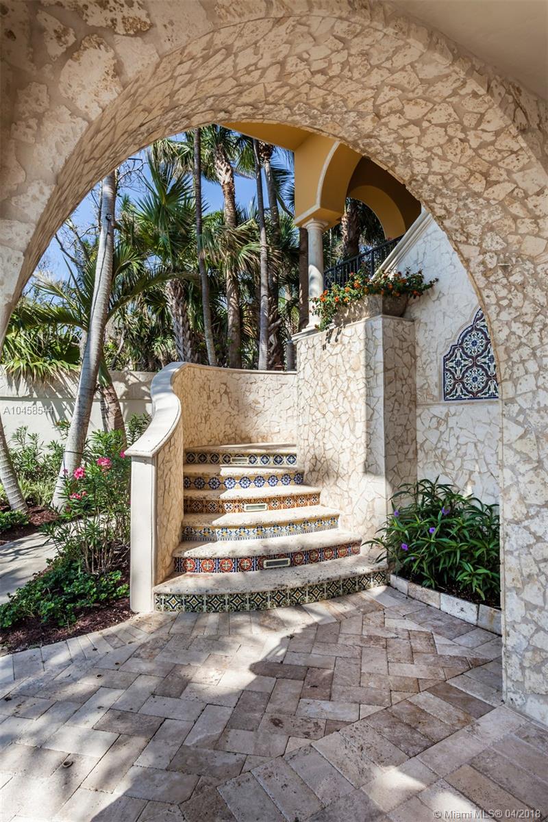 HUGHES COVE - Residential