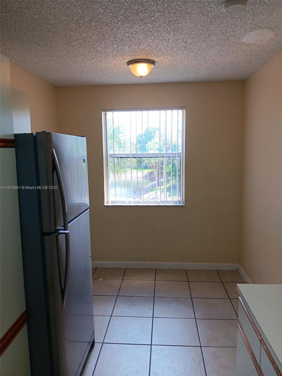 EDGEWATER CONDO - Residential Lease