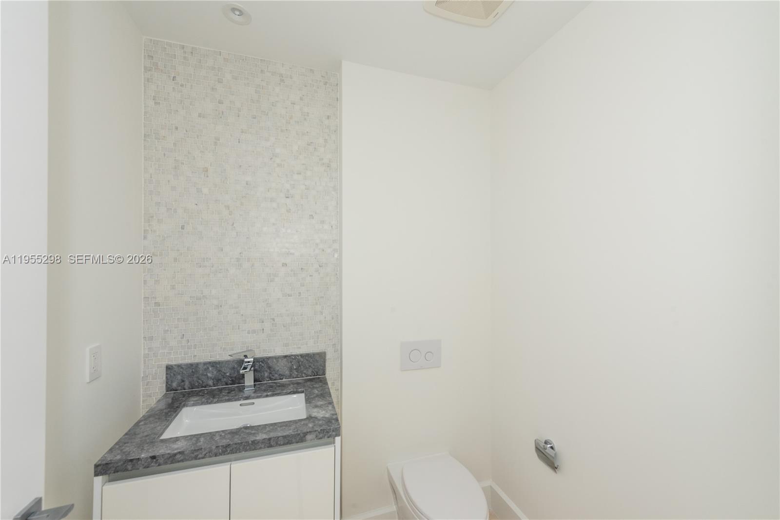 ESCOTTONIA PARK - Residential