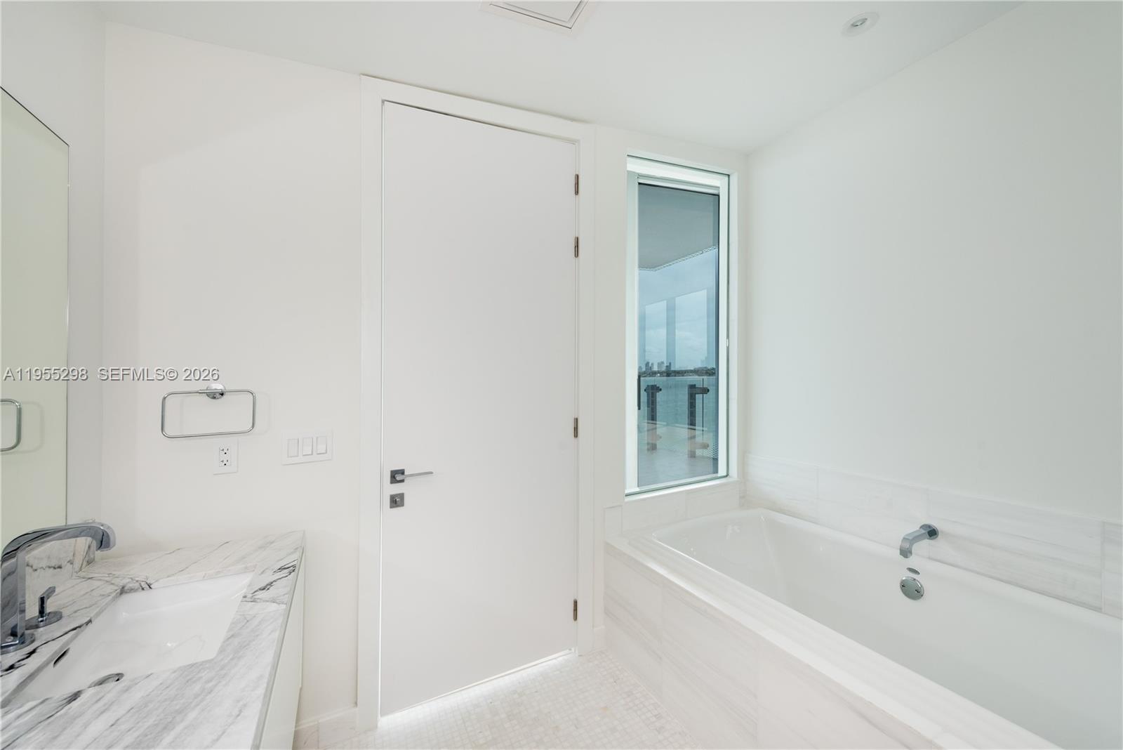 ESCOTTONIA PARK - Residential