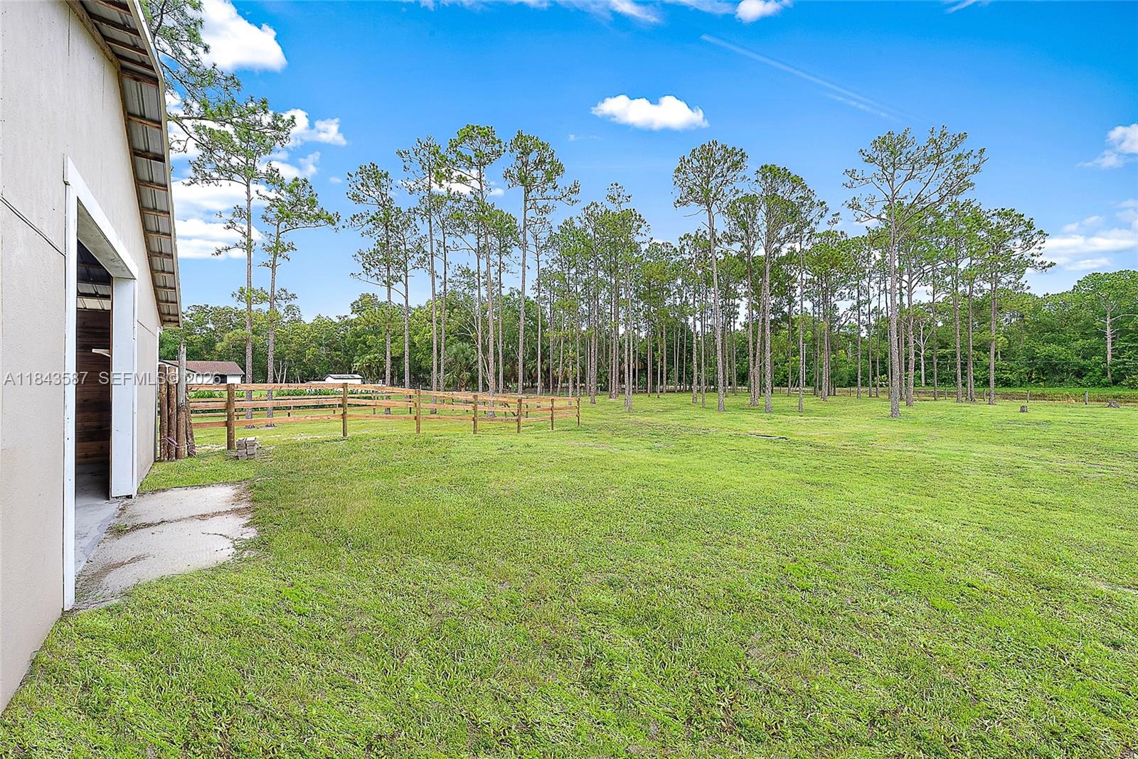 Caloosa - Residential