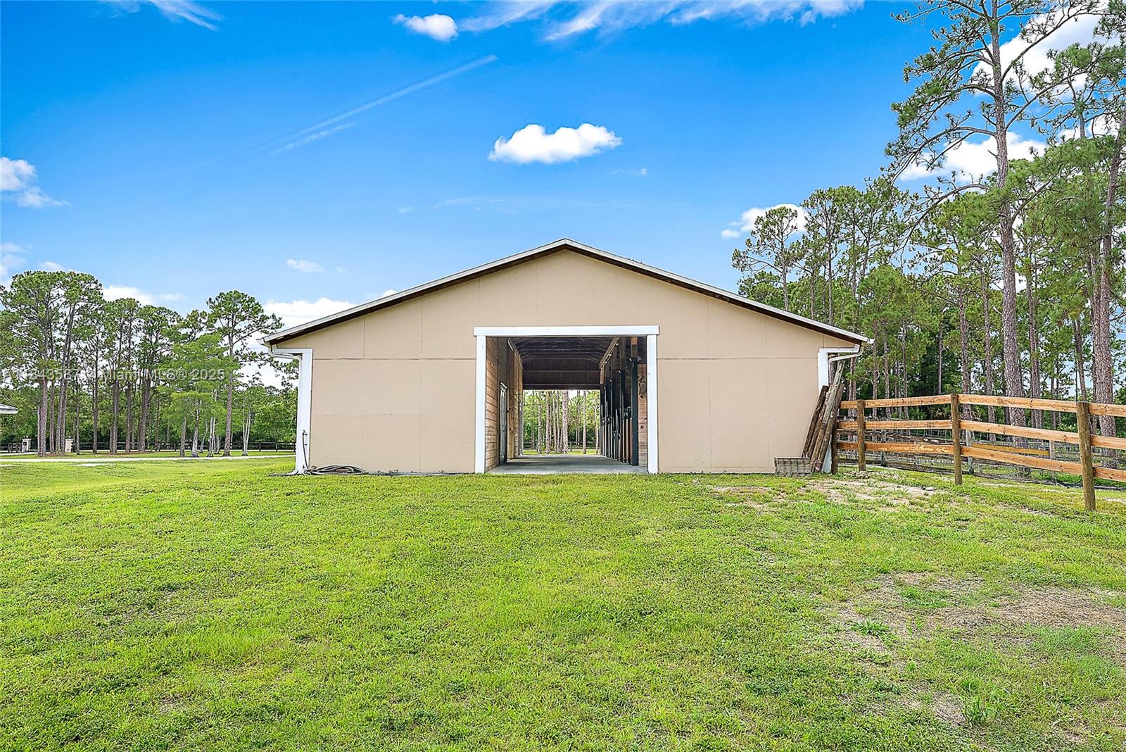 Caloosa - Residential