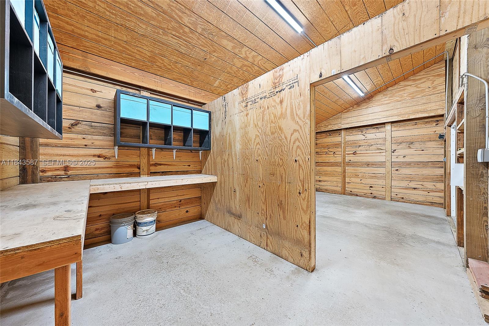 Caloosa - Residential