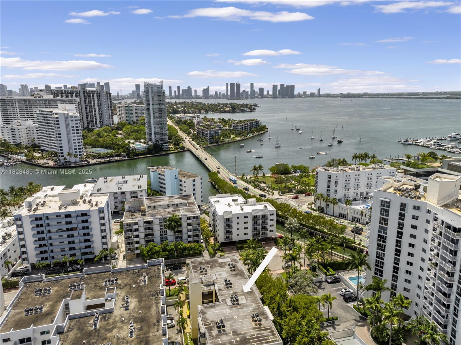 1673 Bay Rd 405, Miami Beach, FL, 33139/$415,000 1 1673 Bay Rd 405